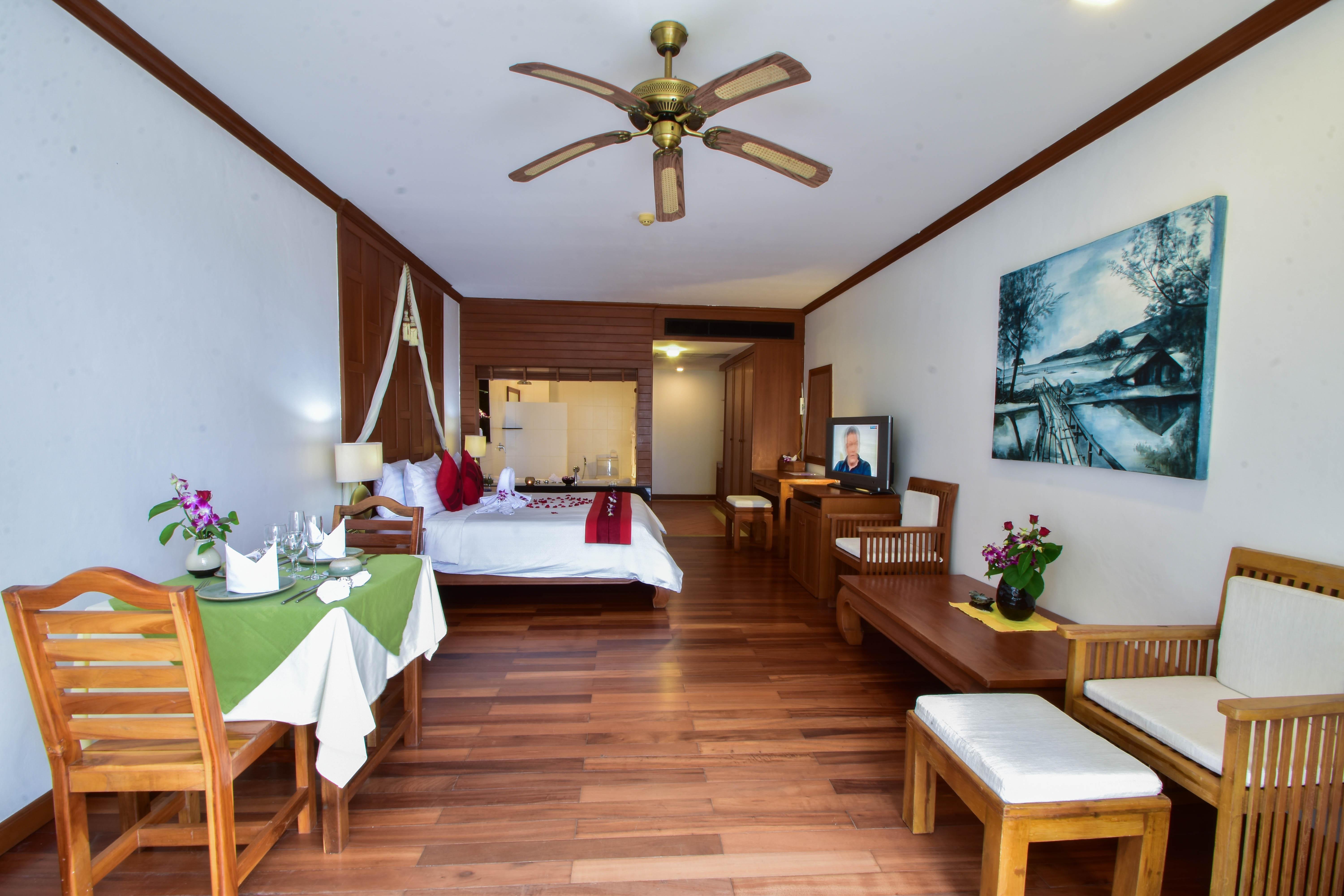 Layalina Hotel Pantai Kamala Luaran gambar