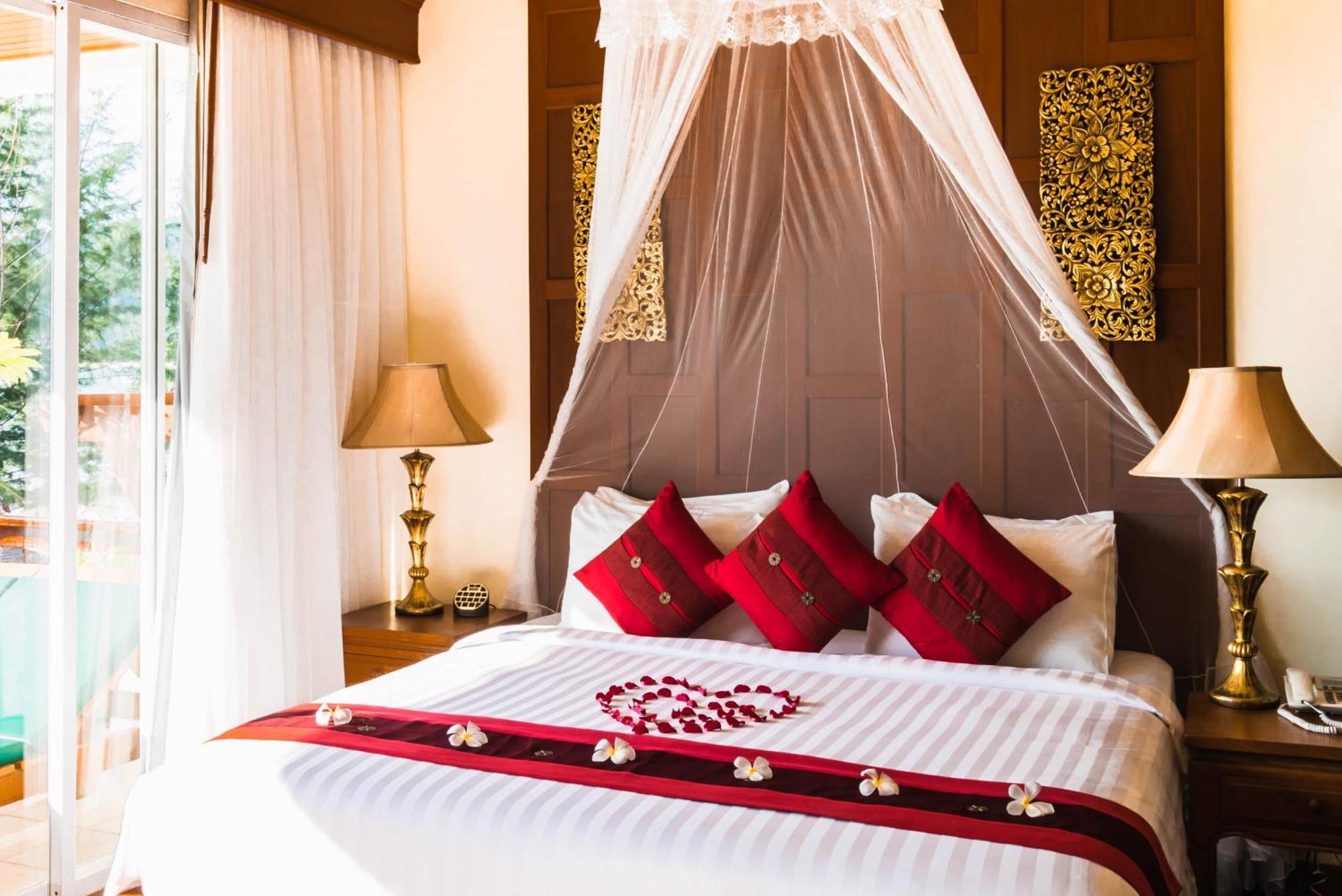 Layalina Hotel Pantai Kamala Bilik gambar