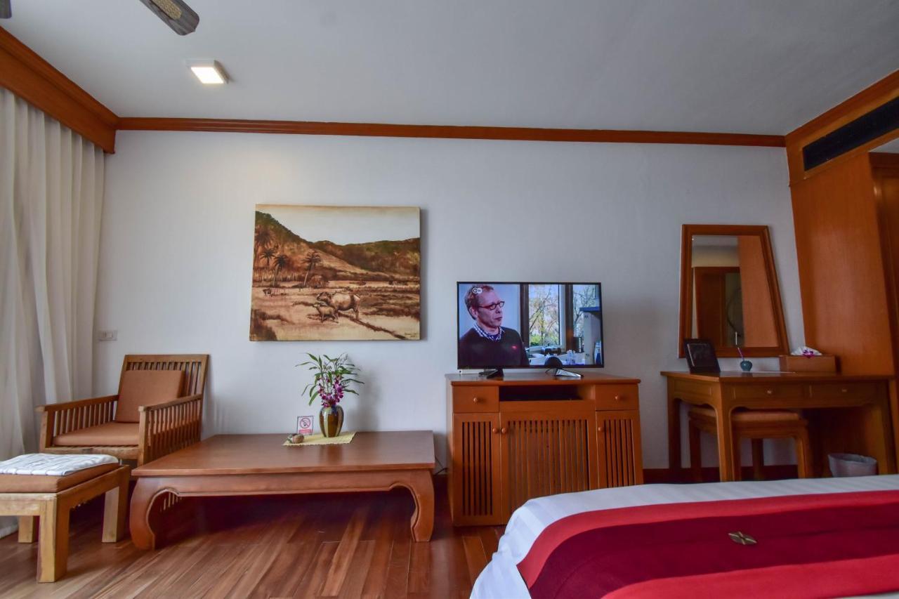 Layalina Hotel Pantai Kamala Luaran gambar